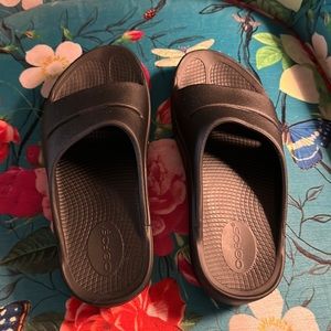 Oofos Sports Slides!